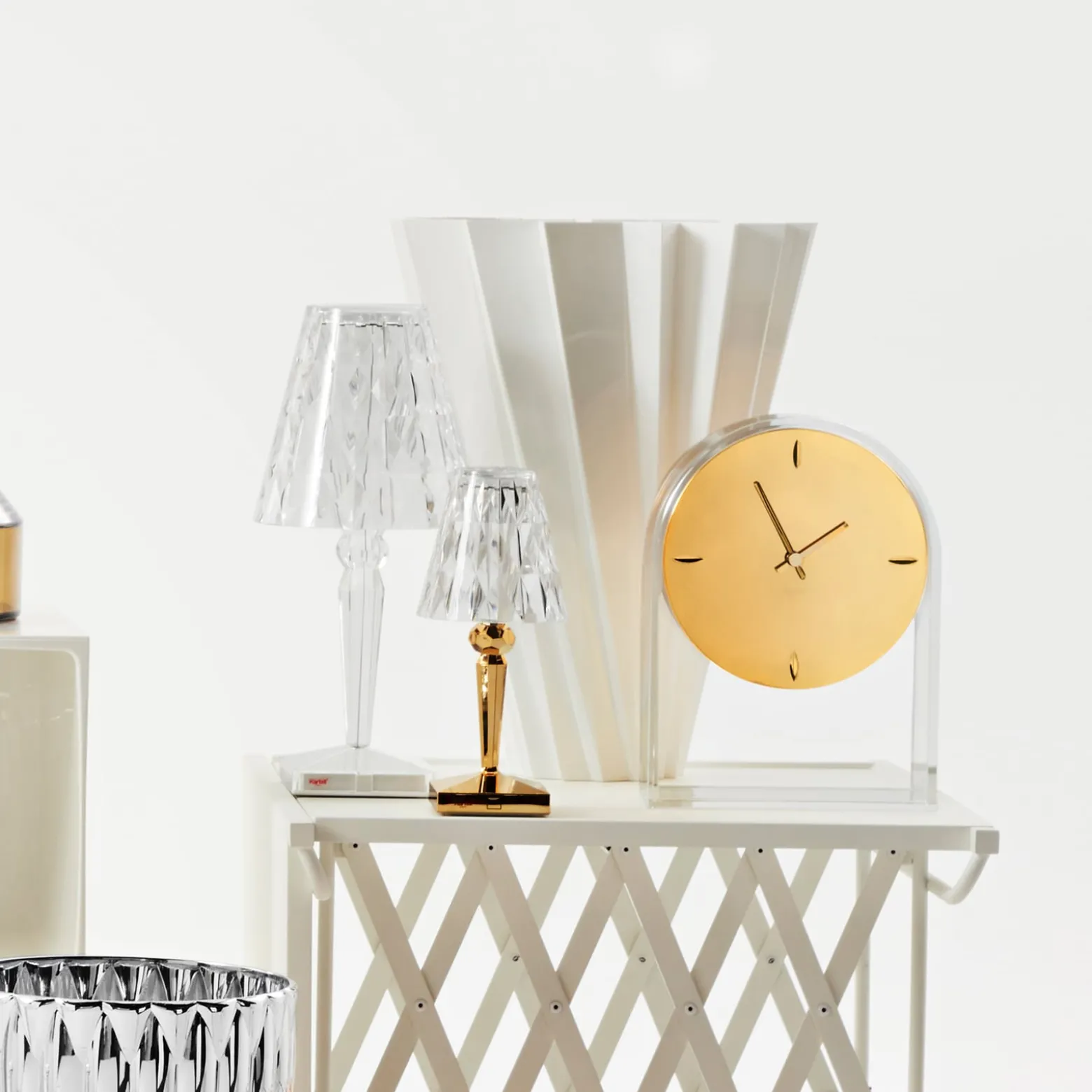 Kartell LED-akkukäyttöinen pöytälamppu Battery, 26 cm, kullanvärinen, IP54