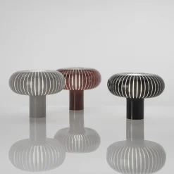 Kartell Teresa pöytävalaisin, kyyhkynharmaa, Ø 50 cm, PMMA