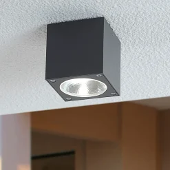 Kuutiomainen LED-ulkokattovalaisin Cordy