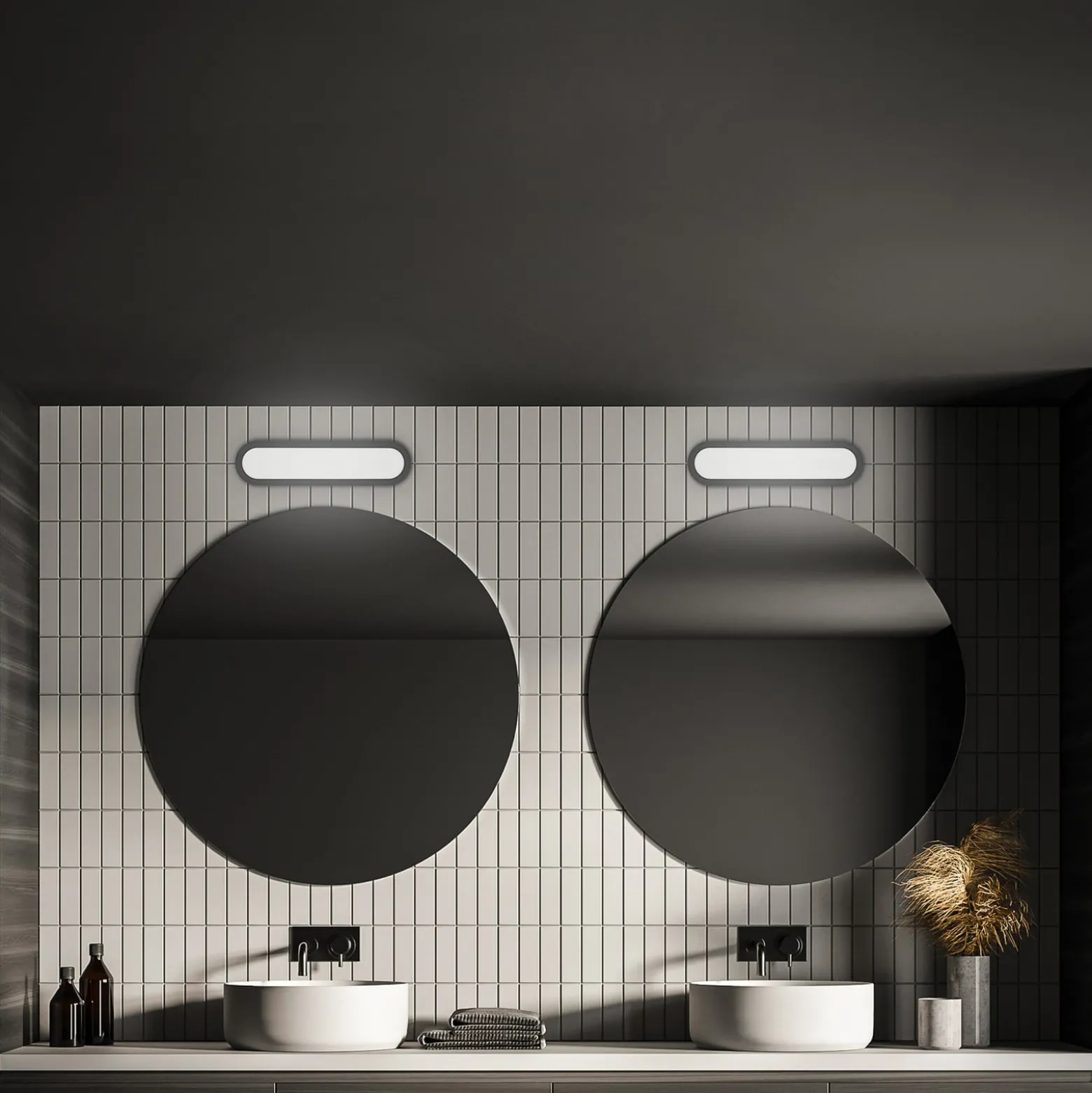 Kylpyhuoneen LED-seinävalaisin Pil, musta, leveys 35 cm, muovi