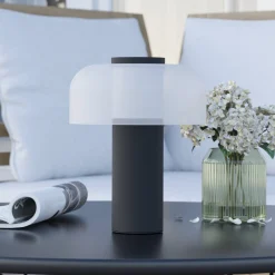 Ladattava LED-pöytävalaisin Ponente, Ø 16 cm, musta/valkoinen, CCT