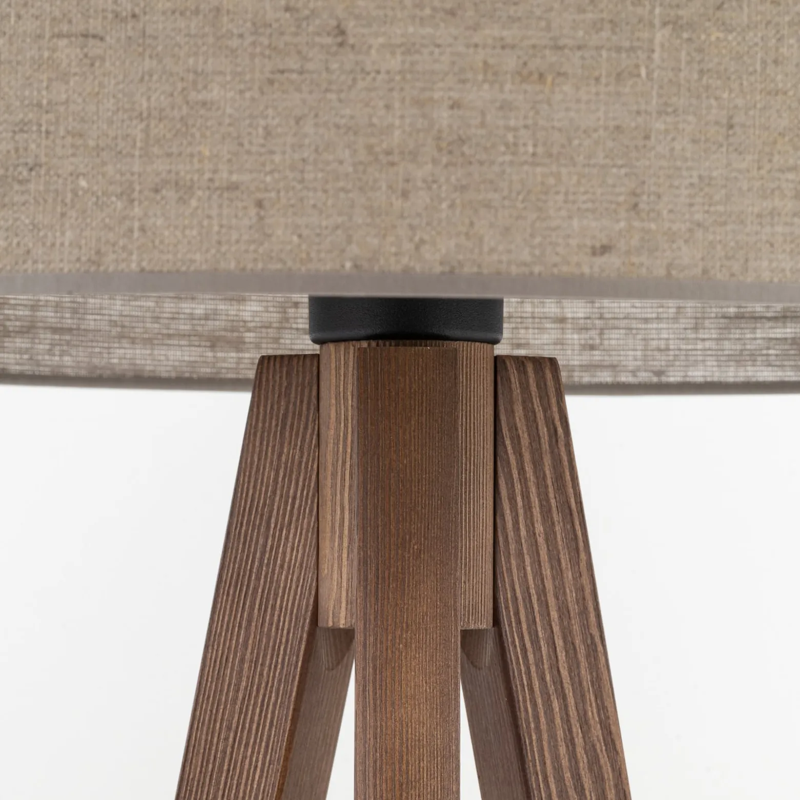 Lattiavalaisin Grand, beige/pähkinäpuu, korkeus 145 cm, E27