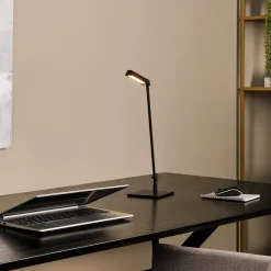 Lavale LED-pöytävalaisin, musta, himmennettävä, korkeus 42 cm