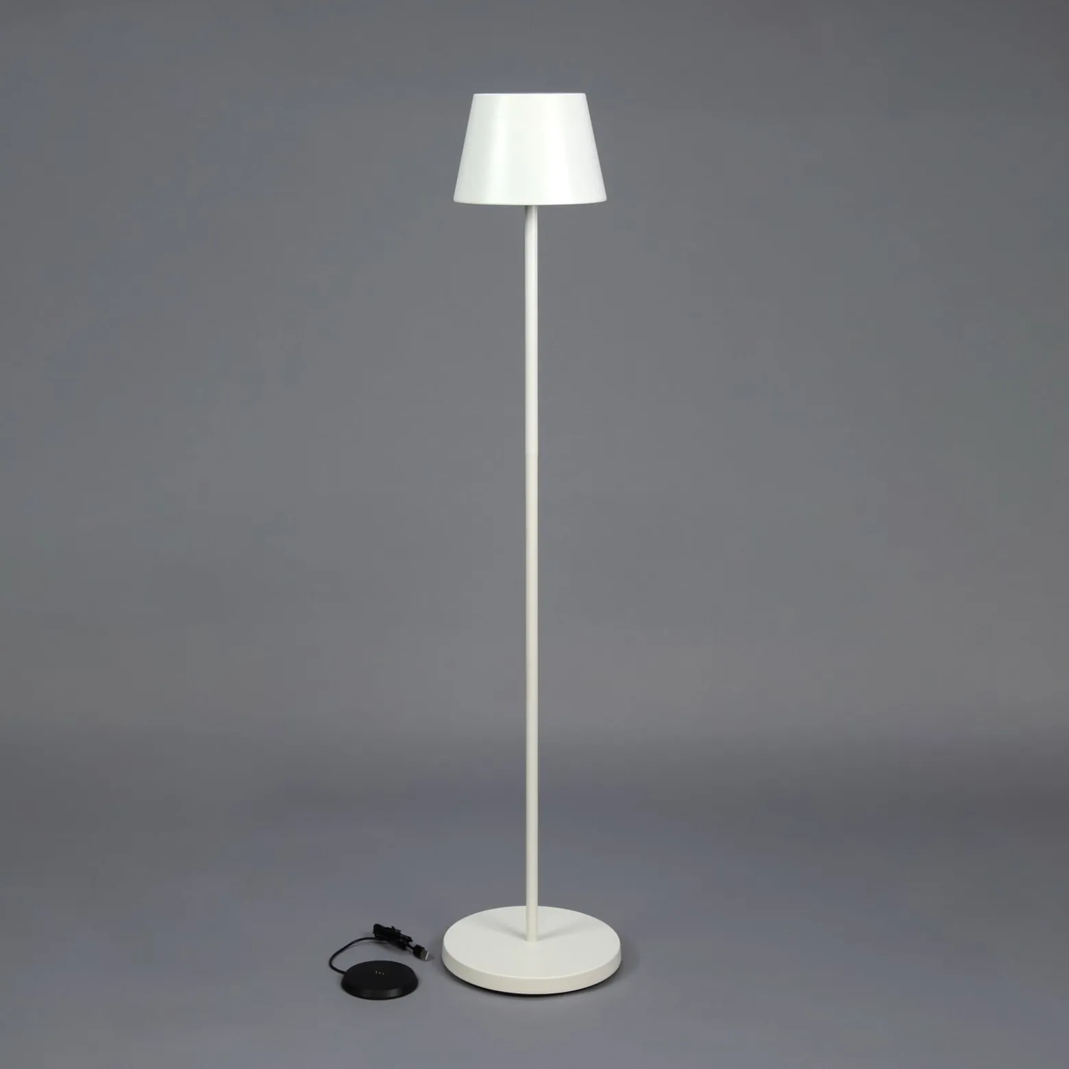 LED-akkuinen LED-lattiavalo Pomezia, valkoinen, 124 cm, IP54, USB