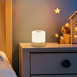 LED-akkukäyttöinen pöytävalaisin Cita, puunvärinen, USB-C, 2700 K, himmennettävä