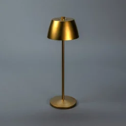 LED-akkukäyttöinen pöytävalaisin Eze, mattakulta, 32 cm, IP54, USB