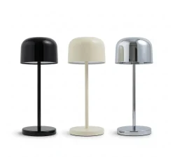 LED-akkupöytälamppu Quill kromi/beige/musta 6-paikkainen latausasema