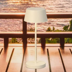 LED-akkupöytälamppu Sienna Pro hiekanbeige, 24 cm, metalli IP54