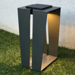LED-aurinkolyhty Skaal alumiinia, 40 cm, harmaa