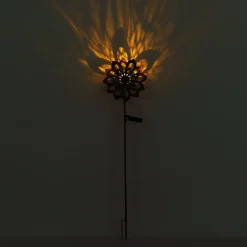LED aurinko maa piikki valo 36571, kukka, tuulikello, metallia