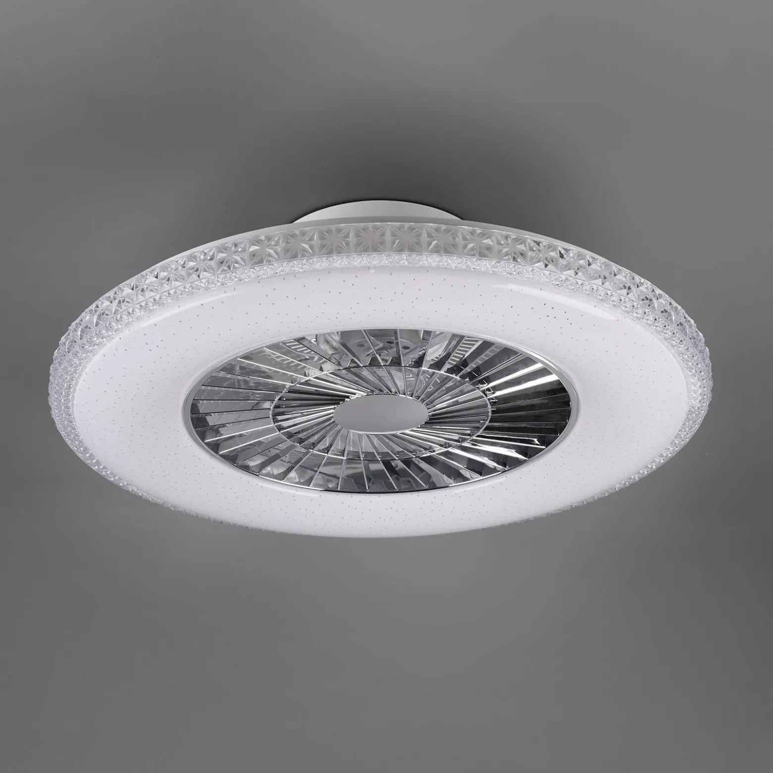 LED-kattotuuletin Harstad, kristallikehys