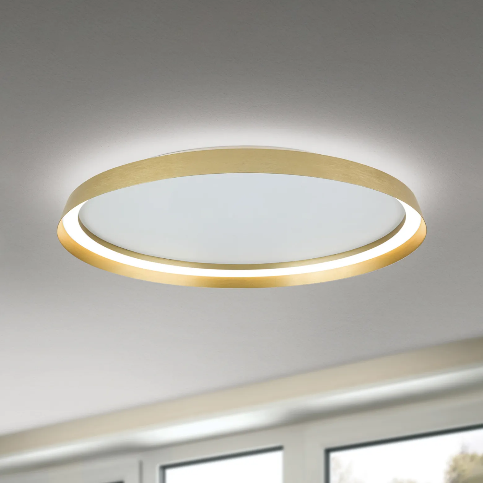 LED-kattovalaisin Manta, Ø 60 cm, kullanvärinen, alumiini, ylös/alasvalo