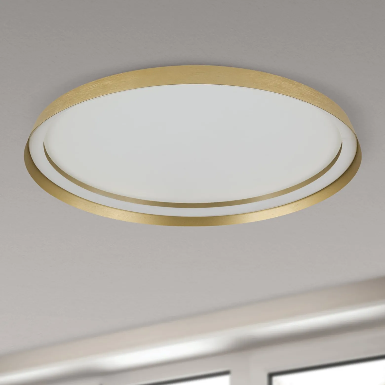 LED-kattovalaisin Manta, Ø 60 cm, kullanvärinen, alumiini, ylös/alasvalo
