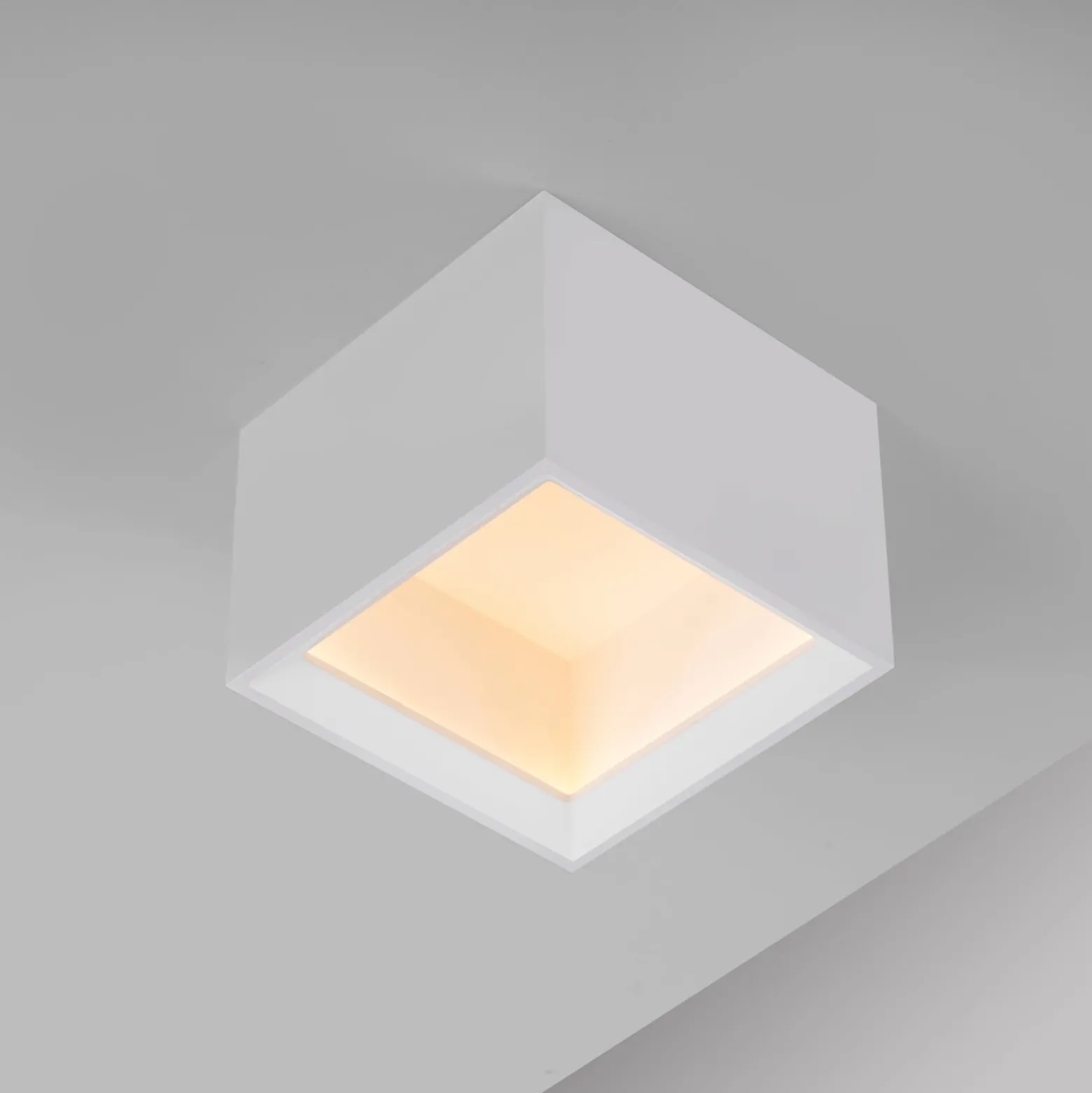 LED-kattovalaisin PURE Manhattan, snow, 1-lamppuinen, CCT