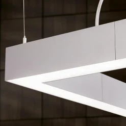 LED-kattovalaisin Sando ripustussarjalla 30x30 cm