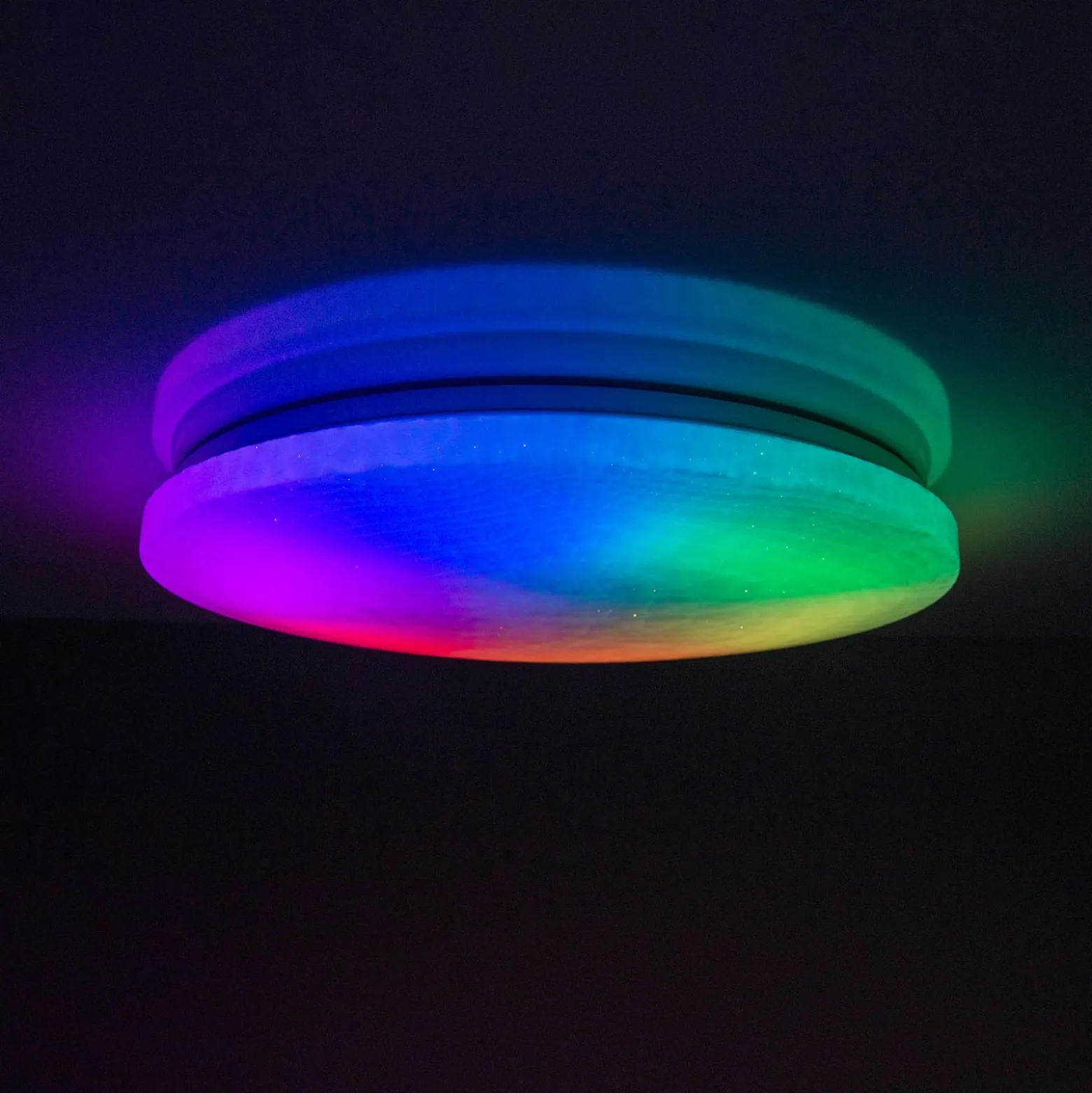 LED-kattovalaisin Sligo, himmennys, RGBW, yövalo