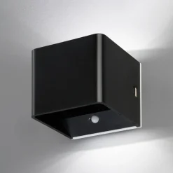LED-ladattava seinävalaisin Magnetics, musta, USB, liiketunnistin