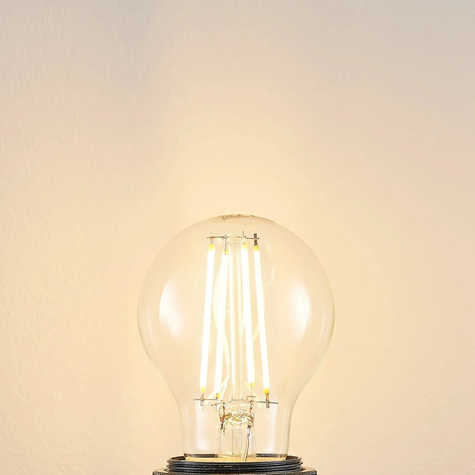 LED-lamppu E27 A60 6,5W 827 3-vaihehimmennin, 2kpl