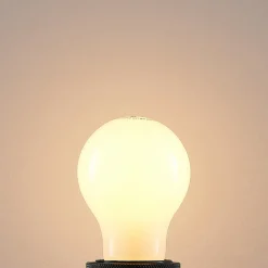 LED-lamppu E27 4W 2700K himmennys, opaali, 3 kpl
