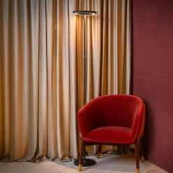 LED-lattiavalo Celeste, musta, korkeus 174 cm, metalli