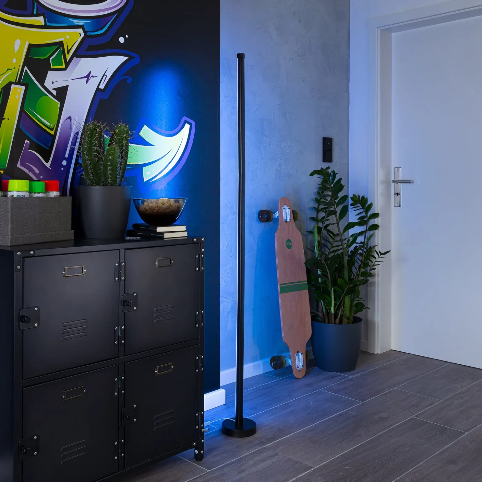 LED-lattiavalo Motion Light valoefekteillä