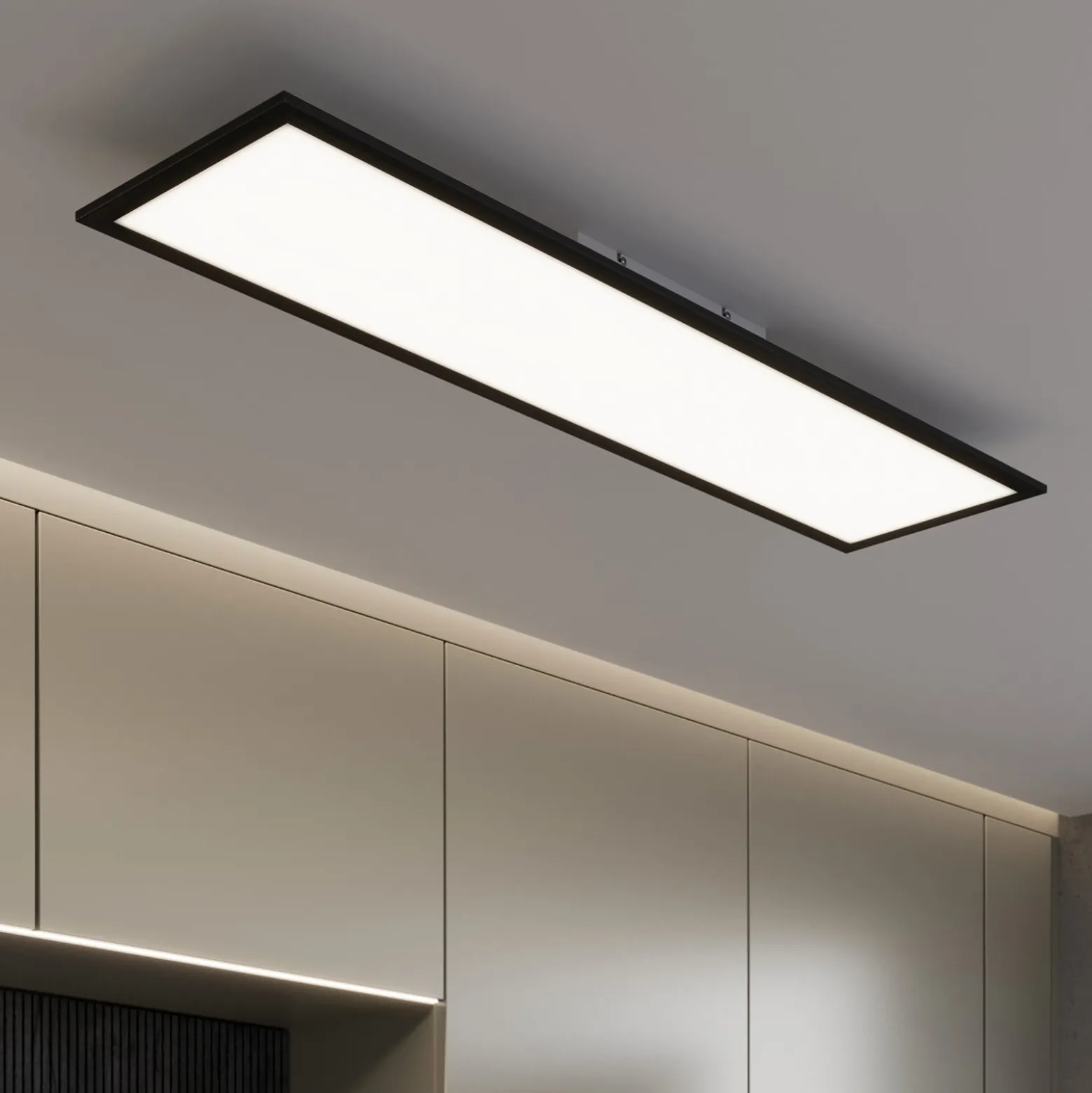 LED-paneeli Piatto CCT, kaukosäädin, 100x25, musta