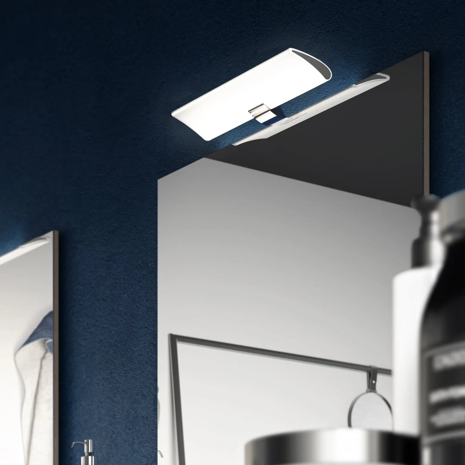 LED-peililamppu Miracle, kromi, leveys 30 cm