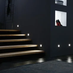 LED-seinäuppovalaisin Wall F, harmaa, 1,8 W, 7,5 x 7,5 cm