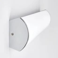 LED-seinävalaisin Elanur kylpyhuoneeseen