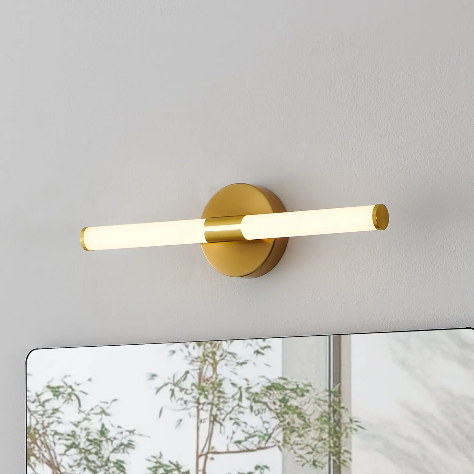 LED-seinävalaisin Ramola, messinkivärinen, leveys 45 cm, IP44, CCT