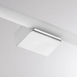 LED-seinävalaisin VINA M, kromivärinen, leveys 60 cm, IP44, CCT