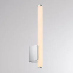 LED-seinävalaisin VINA UP S, kromivärinen, korkeus 40 cm, IP44 CCT