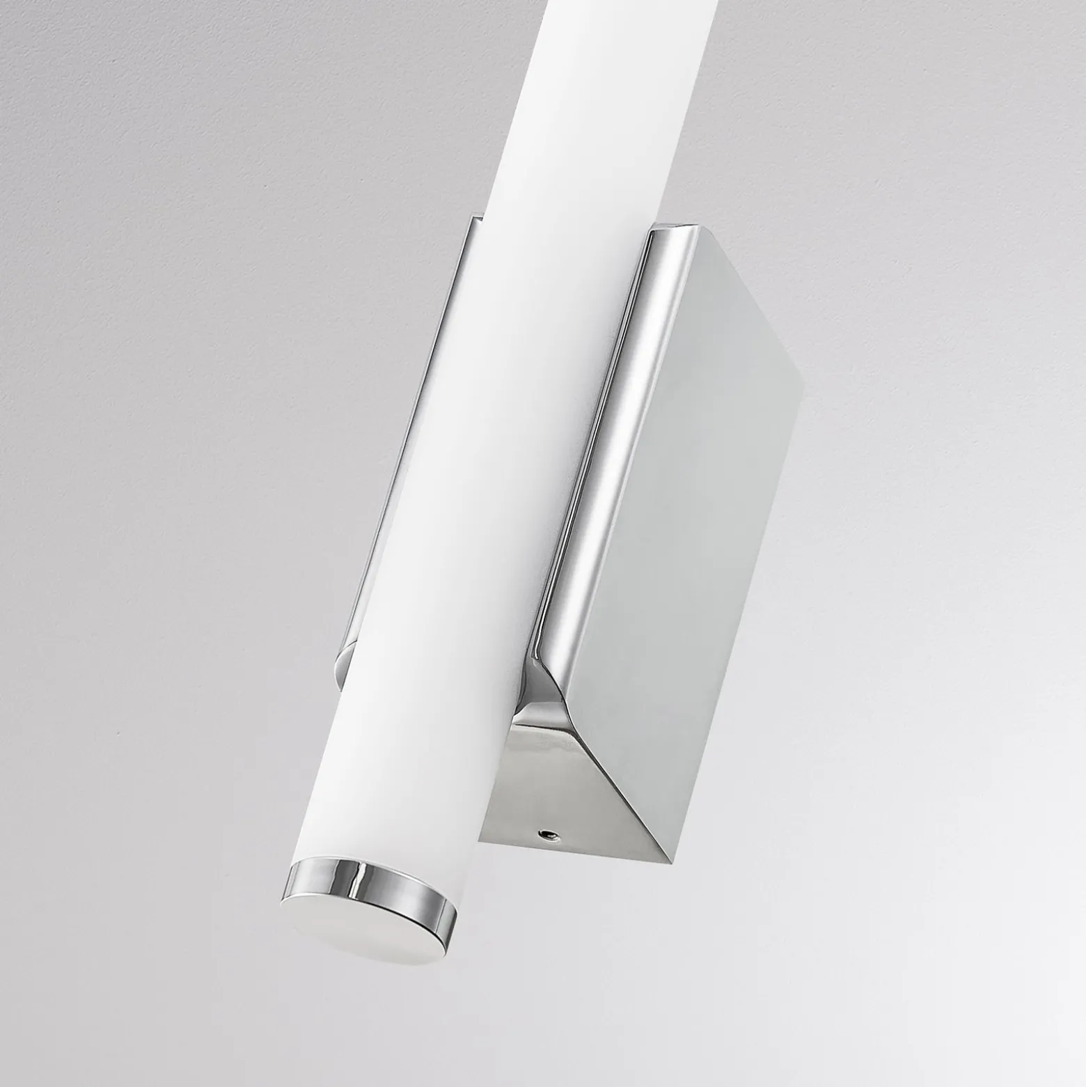 LED-seinävalaisin VINA UP S, kromivärinen, korkeus 40 cm, IP44 CCT