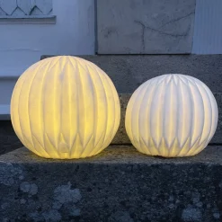 LED terassivalo Sandy, Ø 30 cm valkoinen muovi paristo paristo