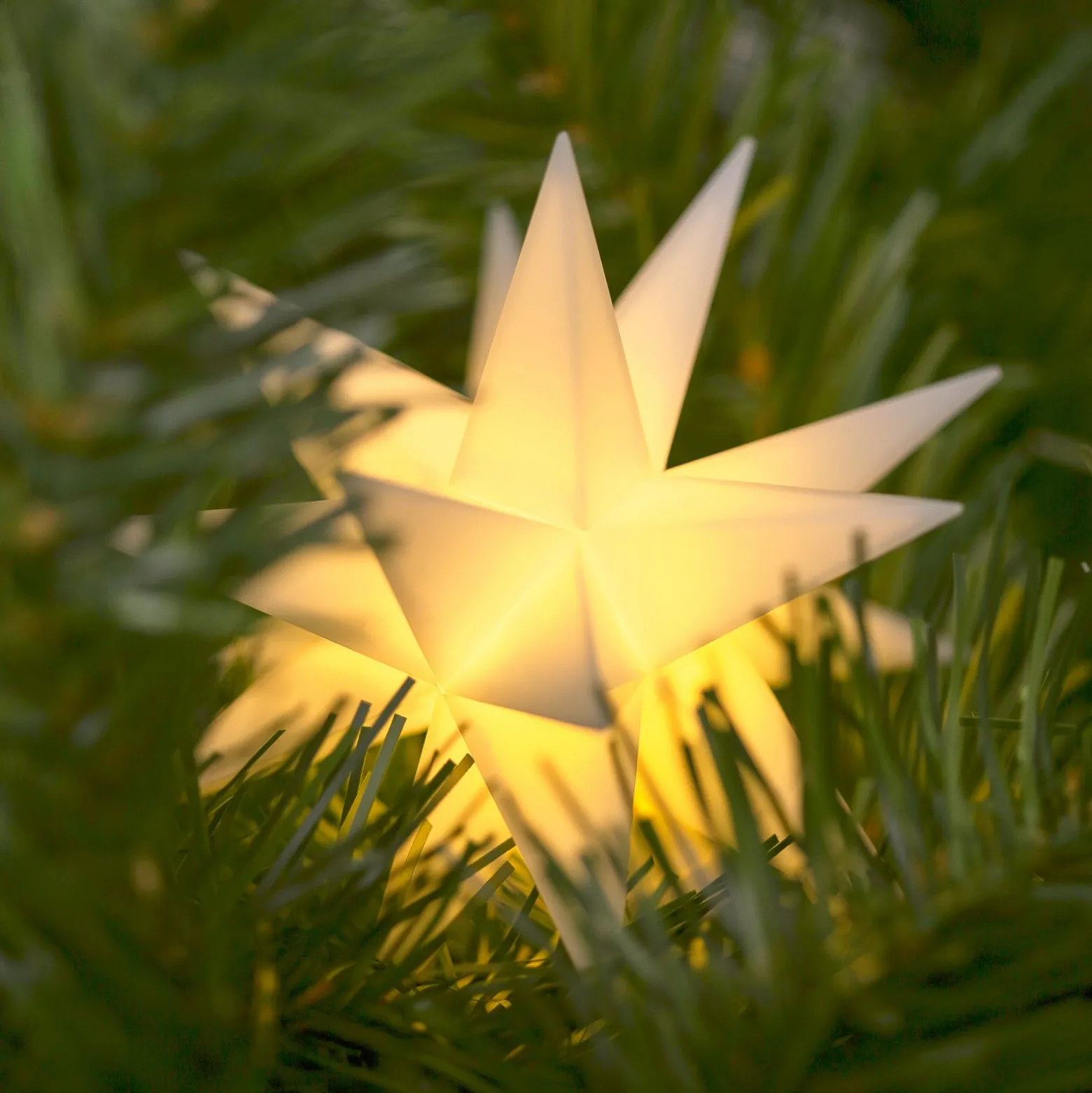 LED-tähti 18-sakarainen Ø 12 cm valkoinen paristo