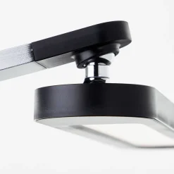 LED-työpöytävalaisin Officehero, CCT, musta