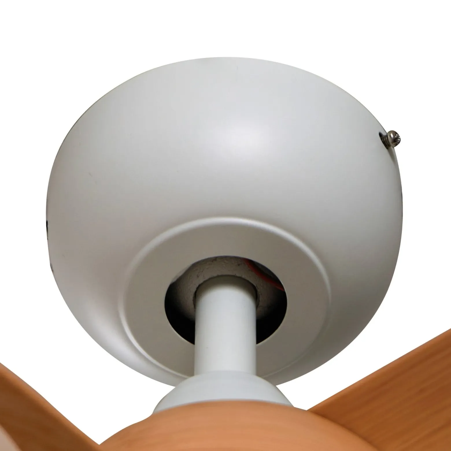 Lindby Enon LED-kattotuuletin, valkoinen/puunvärinen, DC, hiljainen