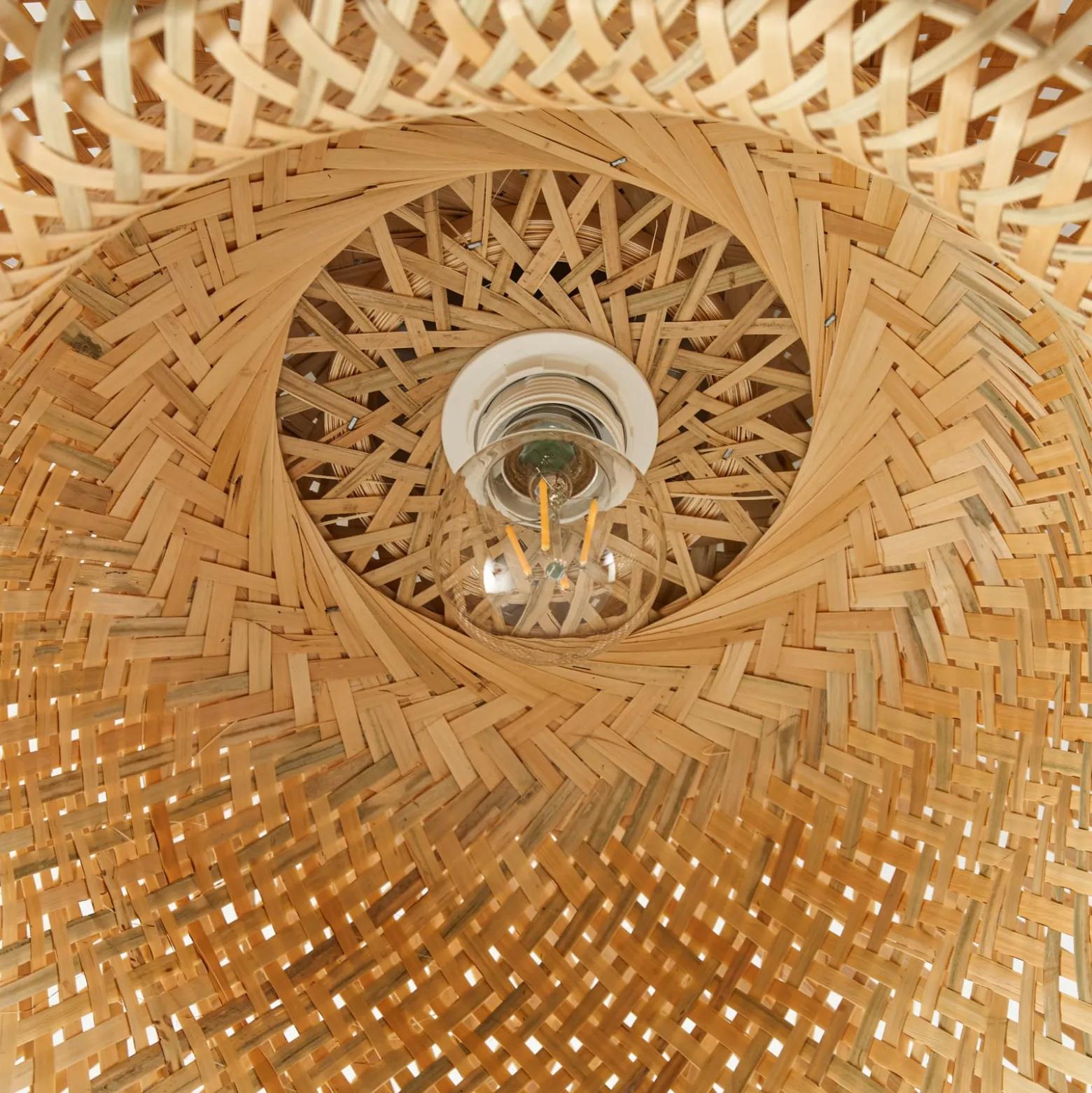 Lindby Jadwiga -kattovalaisin, halkaisija 45 cm, bambu, E27