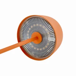 Lindby LED-akku-pöytävalaisin Arietty, oranssi, himmennettävä, IP65