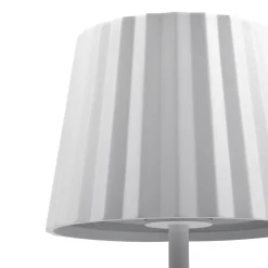 Lindby LED-akku pöytävalaisin Esali, valkoinen, uurteet, 29 cm