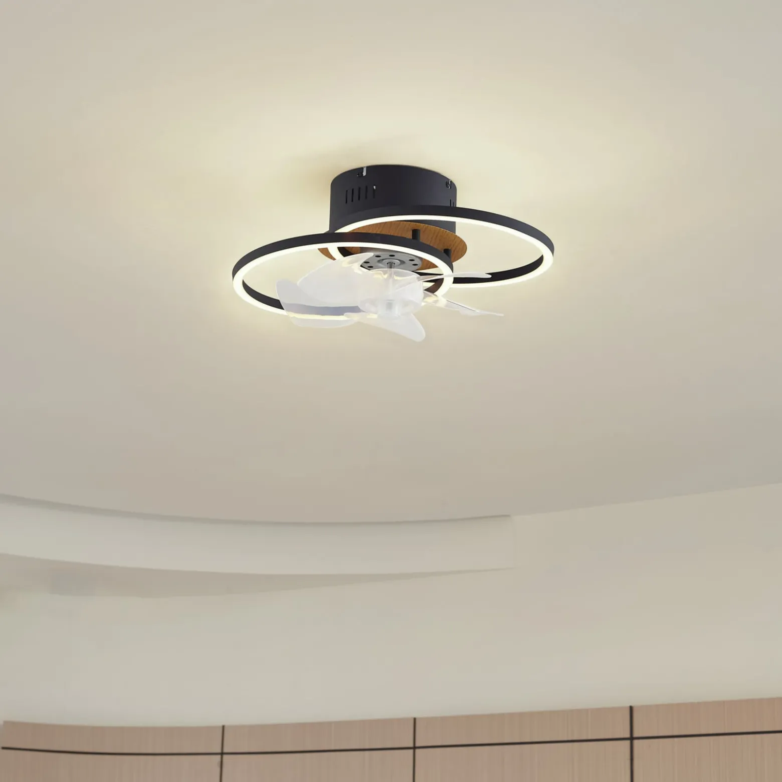 Lindby LED kattotuuletin Lomana, musta, hiljainen, CCT