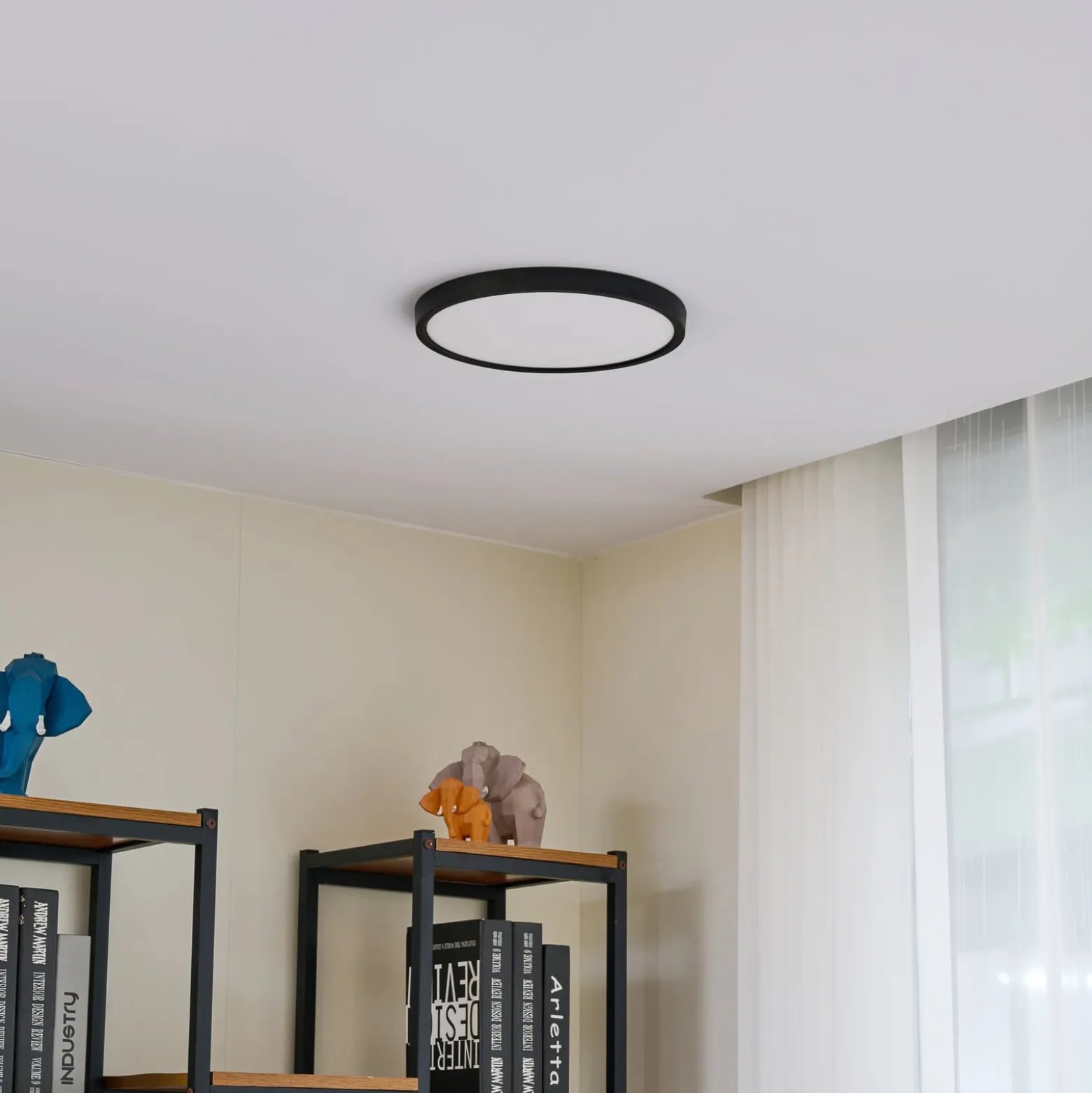 Lindby LED-kattovalaisin Pravin, Ø 30 cm, CCT, musta