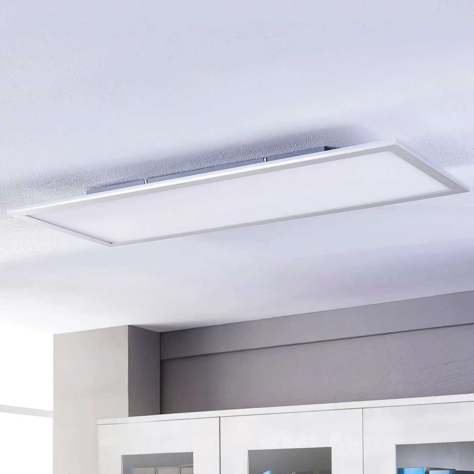 Lindby LED-paneeli Livel, CCT, 120 cm x 30 cm, kaukosäädin