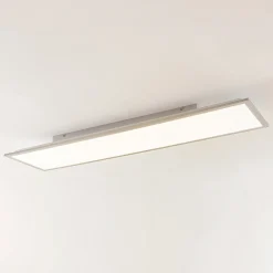 Lindby LED-paneeli Stenley, 4000 K, 120 cm x 30 cm, hopea/valkoinen