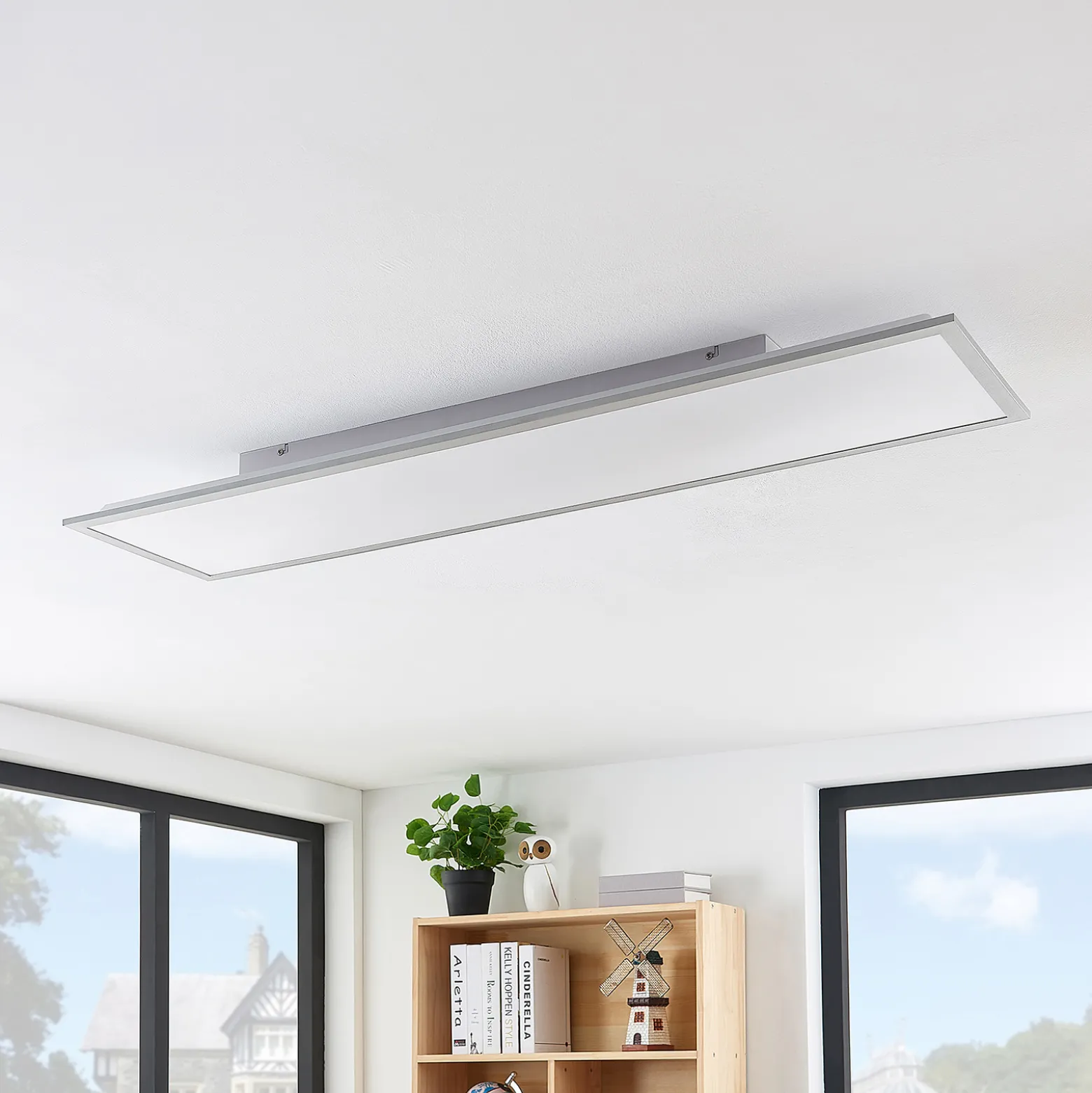 Lindby LED-paneeli Stenley, 4000 K, 120 cm x 30 cm, hopea/valkoinen