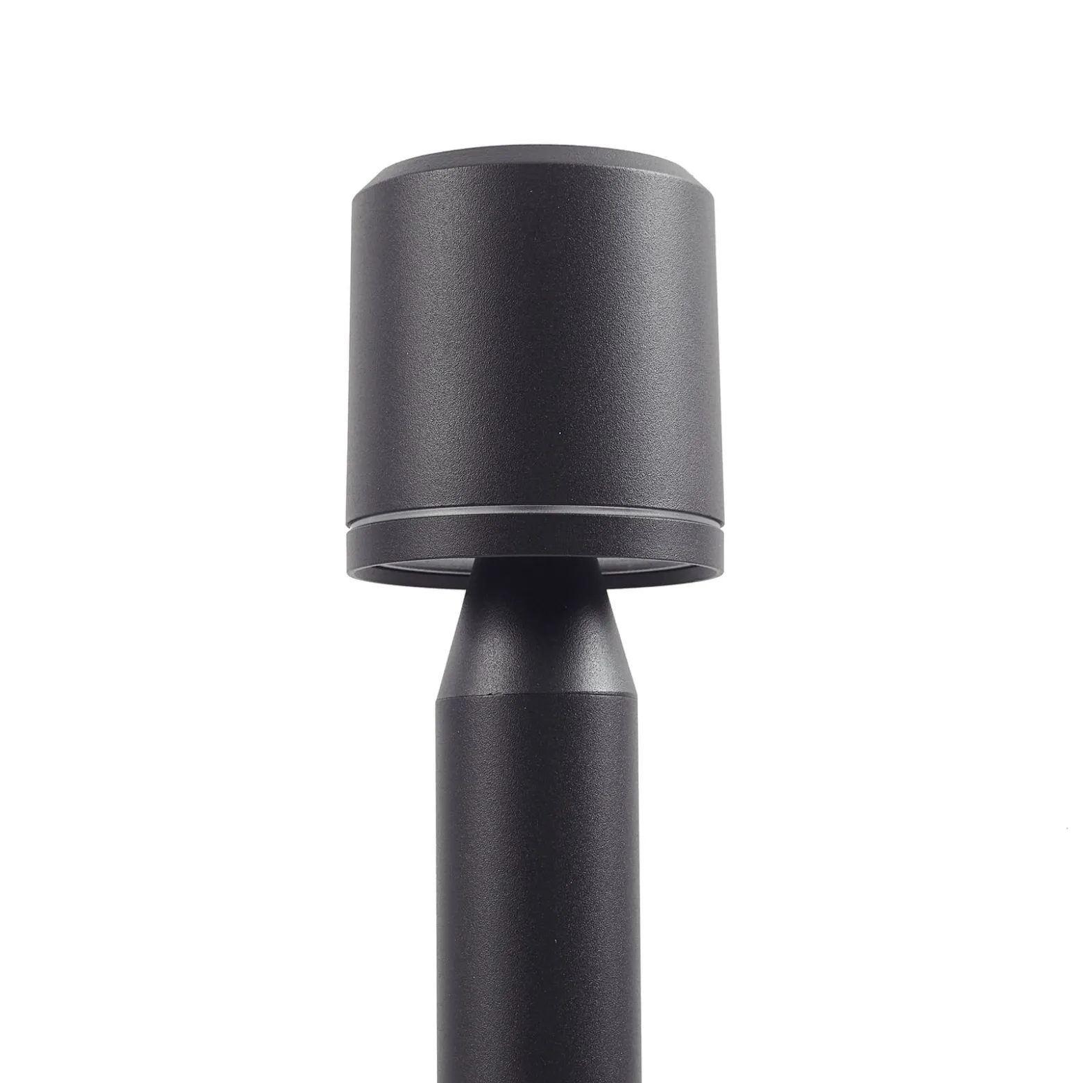Lindby LED-polkujen valaisin Amila, musta, alumiinia, IP54