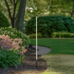 Lindby LED-pylväsvalaisin Neano, 120 cm, musta, metalli, IP65