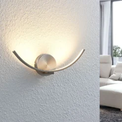 Lindby LED-seinävalaisin Iven, leveys 34 cm, nikkeli, 3000 K