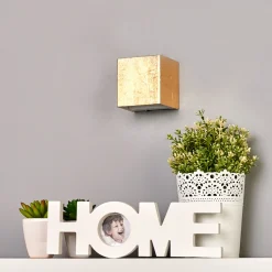 Lindby LED-seinävalaisin Quentin, 9 cm leveä, kullanvärinen, metallia