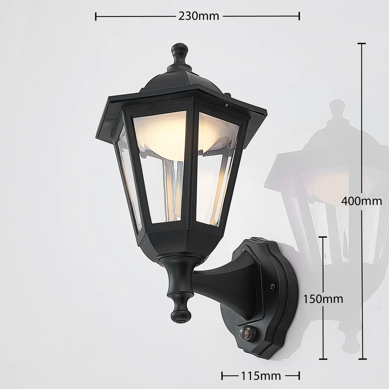 Lindby LED-ulkoseinävalaisin Iavo, sensori, musta, lyhty